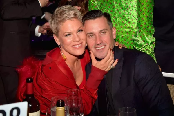 Pink and Carey Hart