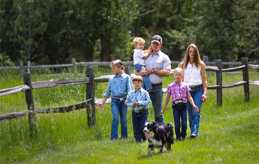 Who Is Tim Sheehy's Wife, Carmen Sheehy? All About Her Amid His Altercation With Ex-Marine, Brian McGinnis  3