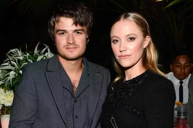 Maika Monroe and Joe Jeery