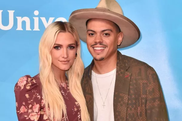 Ashlee Simpson and Evan Ross