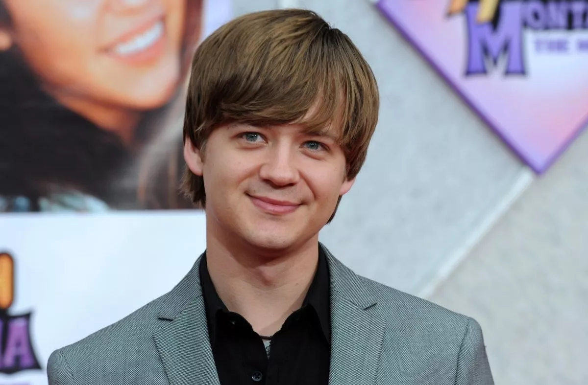 jason earles