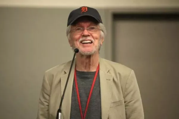 टॉम स्केरिट