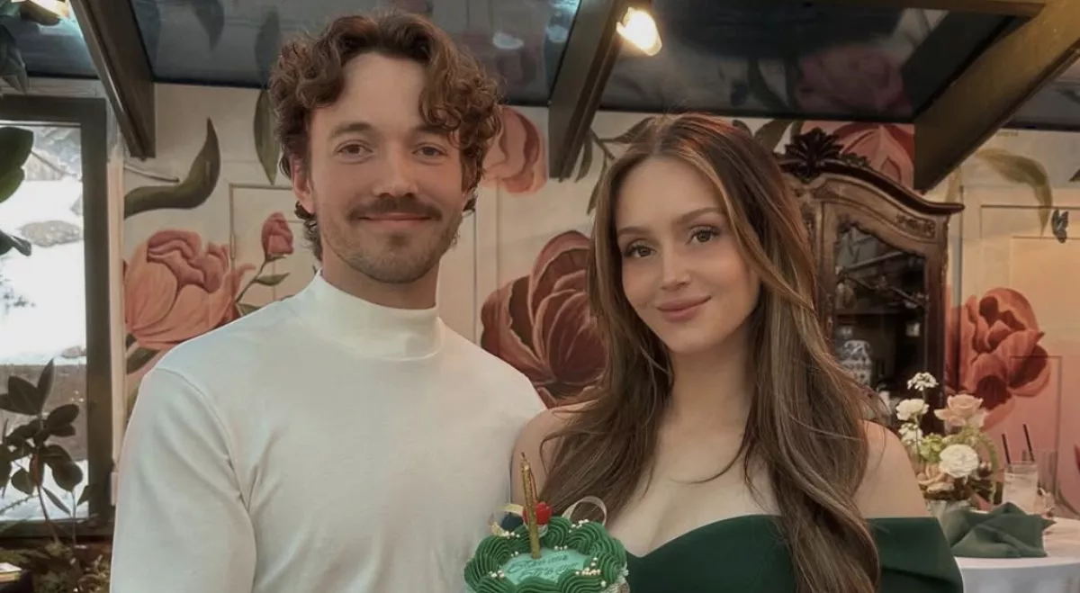 जैस टेरी और मिकायला मैथ्यूज