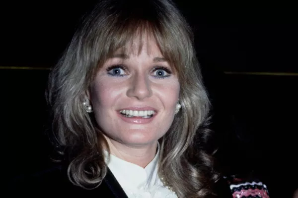 Valerie Perrine