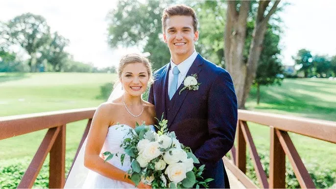 Abby Howard and Matt Howard