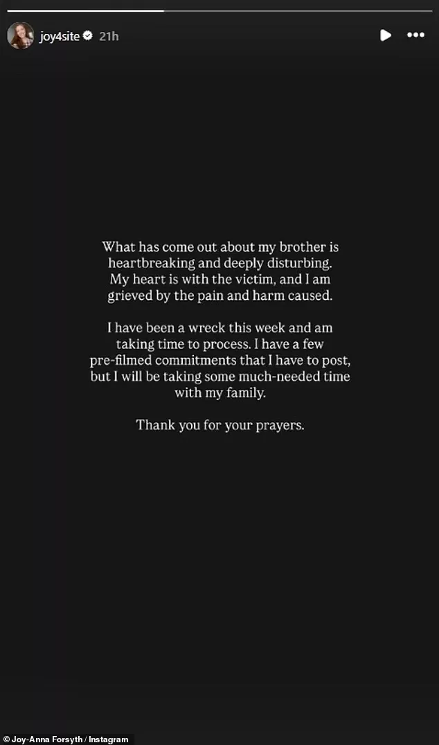 Joy-Anna Duggar and Jason Duggar