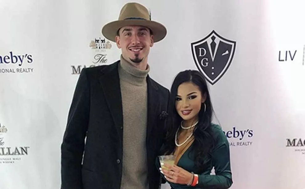 पैक्सटन लिंच की पत्नी, गैब्रिएल मिशेल