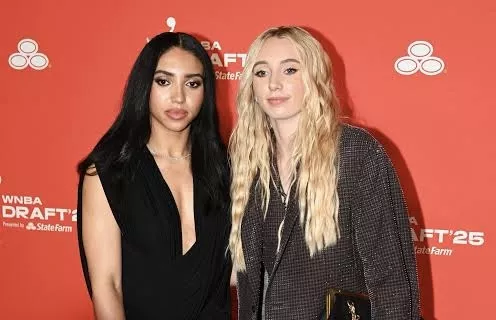 Paige Bueckers and Azzi Fudd