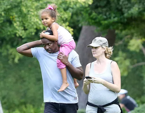 Harold Perrineau family