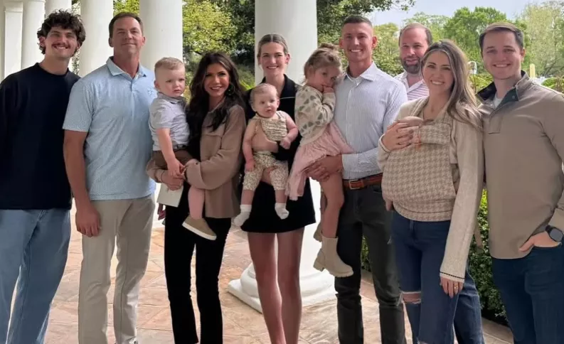 bryon-noem-kristi-family