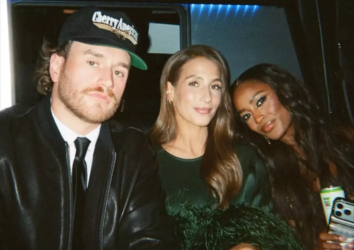 Amanda, West and Ciara