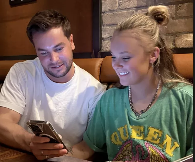 JoJo Siwa and Chris Hughes