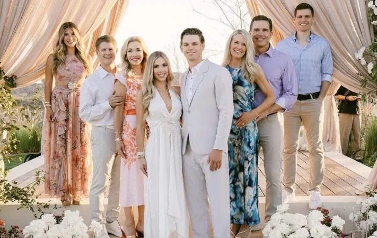 Gracie Hunt and Derek Green