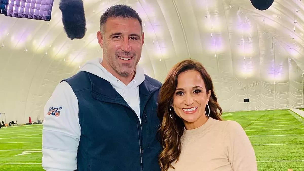 Mike Vrabel and Dianna Russini 