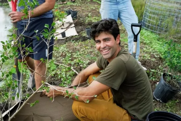 Adrian Grenier