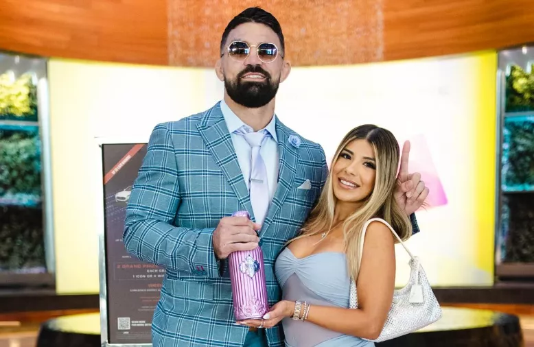 Mike perry and wife Latory Gonzalez