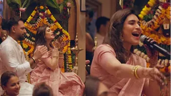 Karishma Tanna baby shower