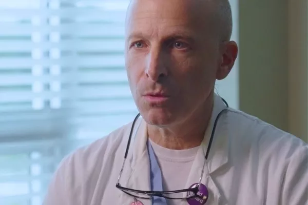 Dr. Daniel Feinstein