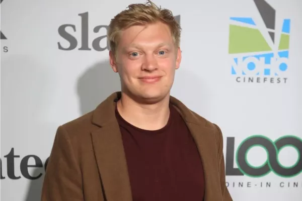 Curry Barker