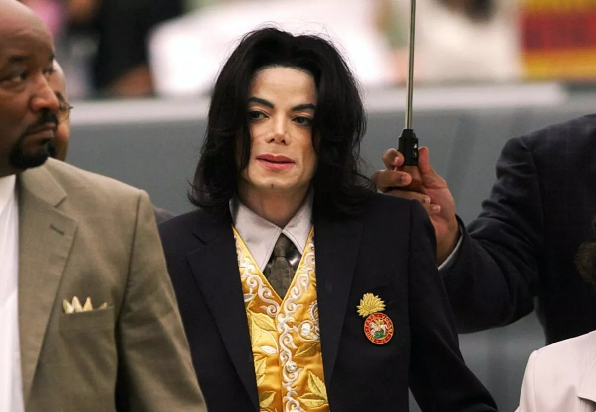 MJ