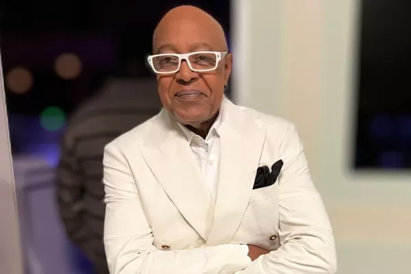 Peabo Bryson