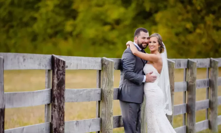 Tyler Farr and wife