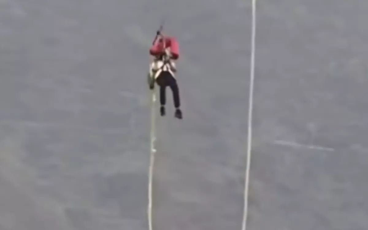 Lakshya bungee jumping