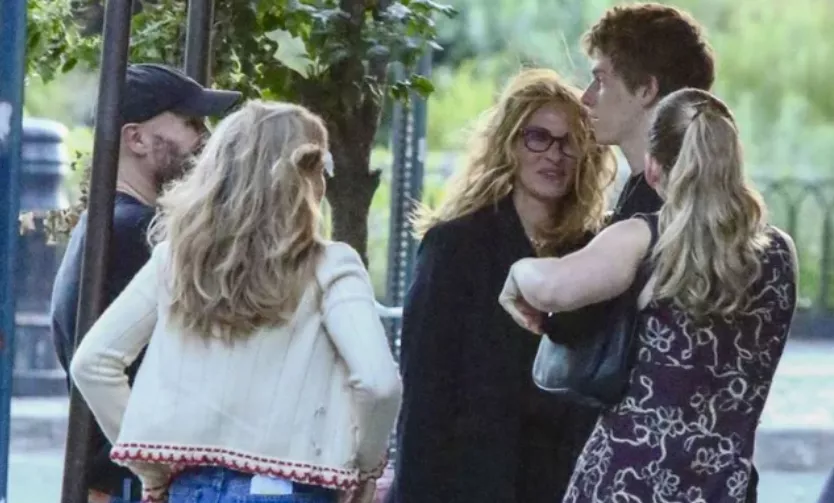 Julia Roberts with son Henry Moder