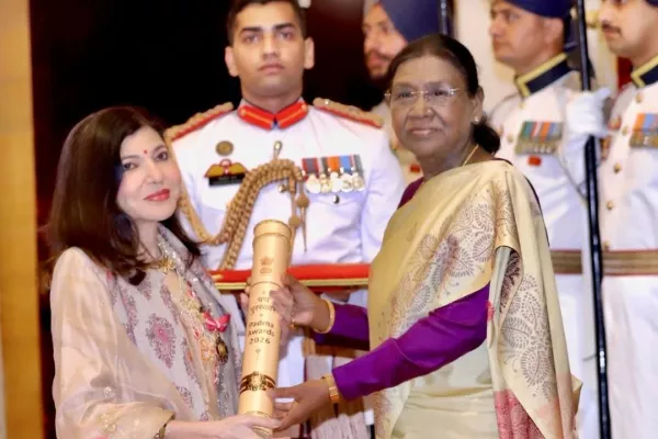 Alka Yagnik