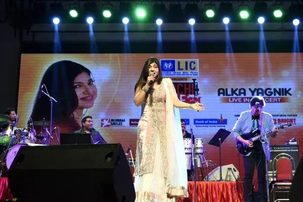 Alka Yagnik