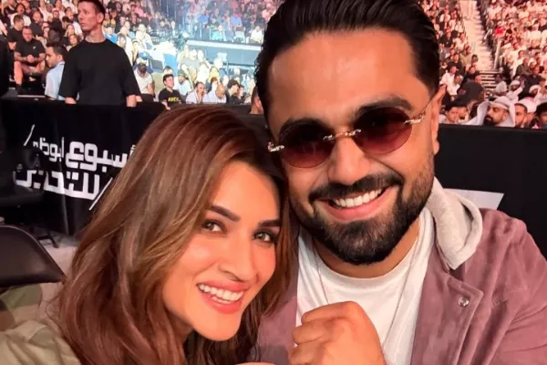 Kriti Sanon and Varun Bahia