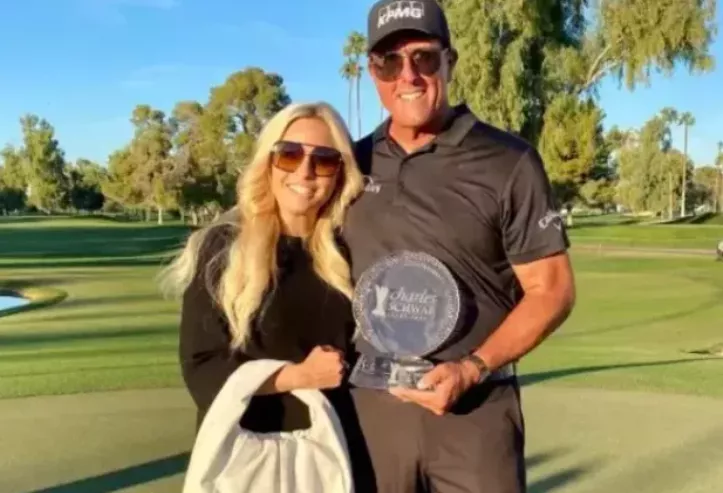 Phil Mickelson and wife Amy