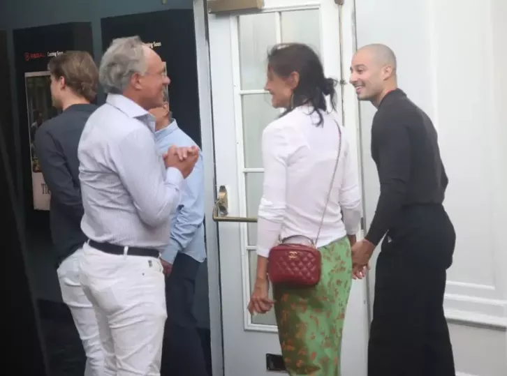Katie Holmes Hamptons date