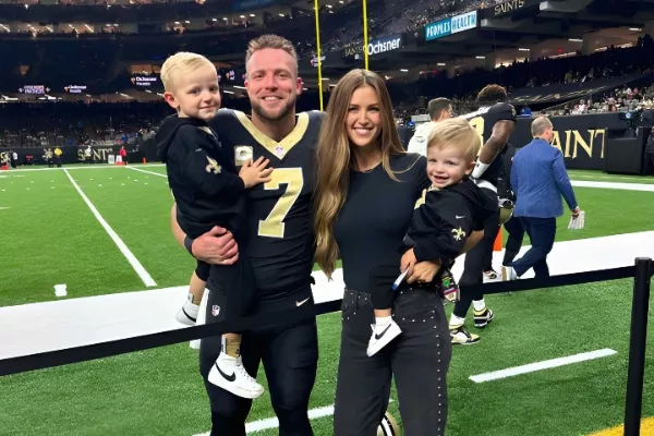 Taysom Hill and Emily Nixon