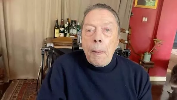 Tim Curry