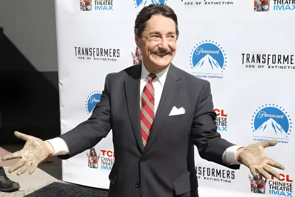 Peter Cullen