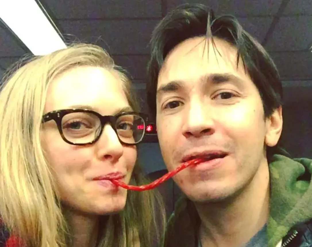 Amanda Seyfried and Justin Long