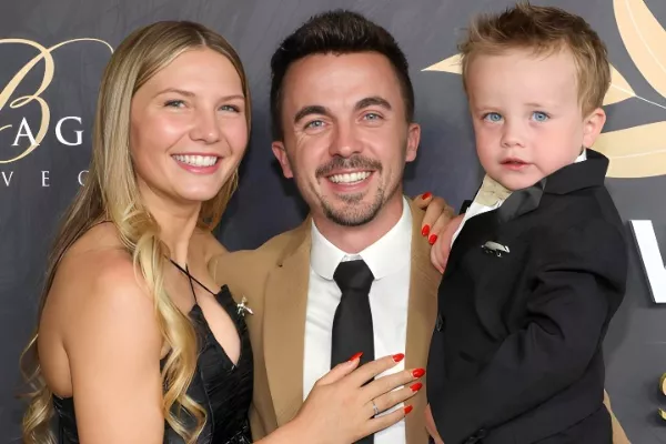 Frankie Muniz and Paige Price