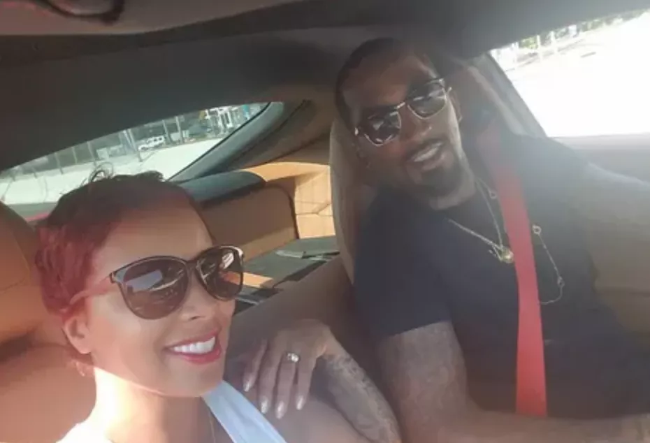 Jewel Harris and J.R. Smith