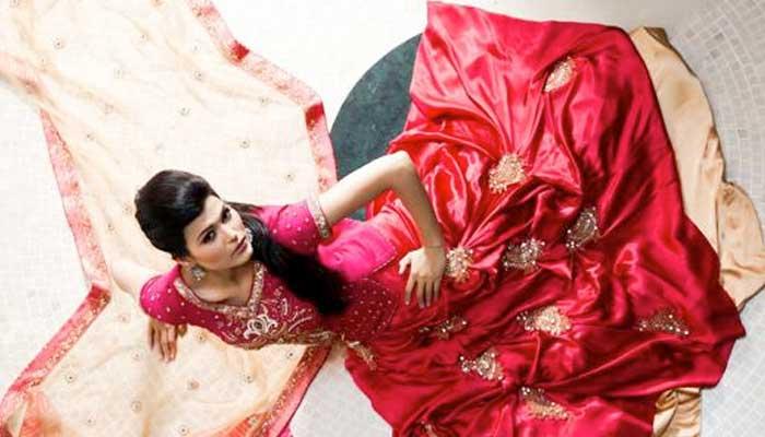 7 Indian Brides Who Made Us Go Weak In Our Knees With Their Magnificent  Bridal Lehengas