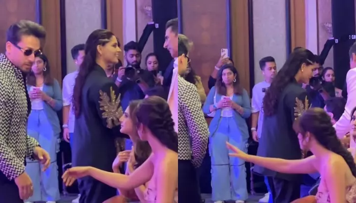 Tiger Shroff Ignores Disha Patani As She Asks Him To Sit Beside Her At An Event, Netizens React