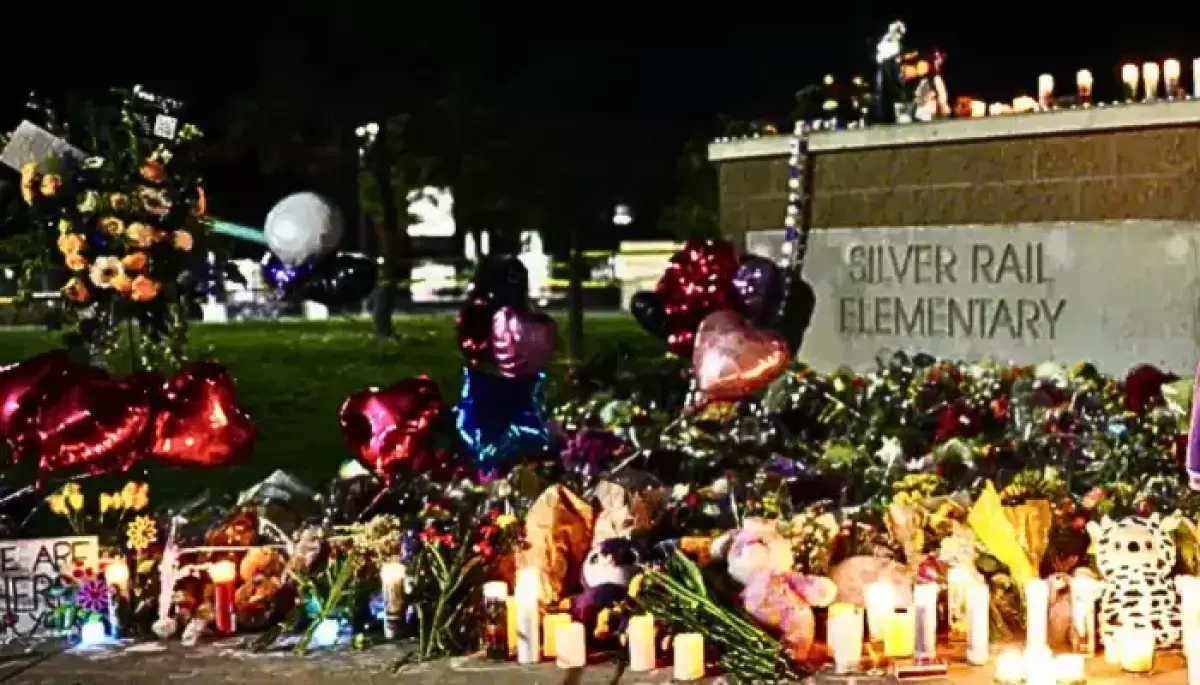 Oregon School Shooting, Mom Who Survived Attack Helps Son Through Horror, 'Can Lightning Hit Twice?'