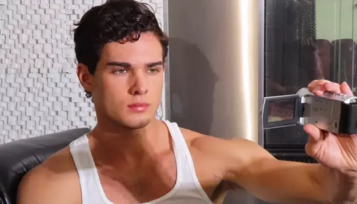 19-Year-Old Man Spends USD 7K To Attend Clavicular's Looksmaxxing Camp, Now Wants A Costly Surgery