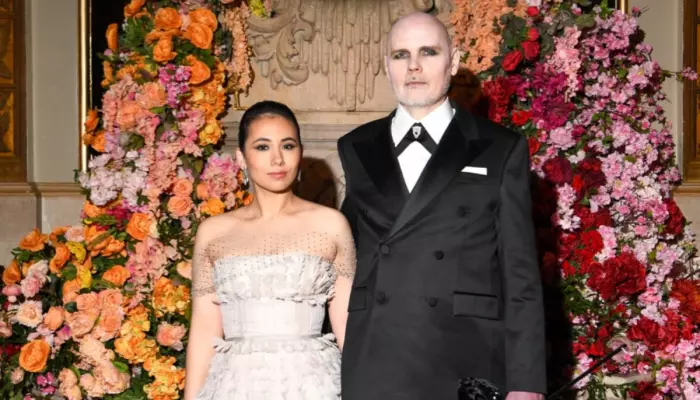 Billy Corgan Calls Age Gap With Chloe Mendel An 'Advantage', All About 26-Years Younger Wife