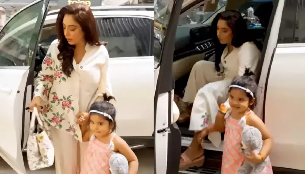 Rupali Ganguly Has Adopted A Daughter, 'Shooting Se Bhaag Kar Aayi Thi When Mother Was In Labour'