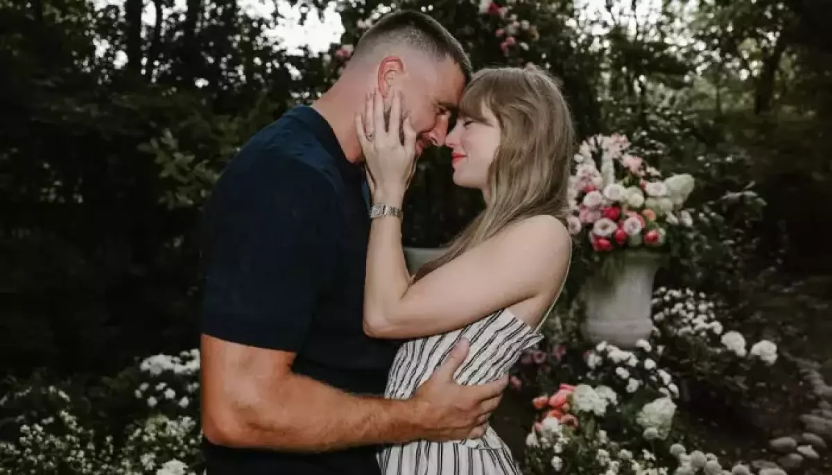 Internet Not Impressed With Taylor Swift's Garden-Themed Wedding Decor At MSG, 'So Tacky'