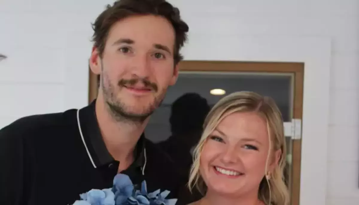 Who is Mary, the wife of Carolina Hurricanes star Brandon Bussi? Inside your old romance Who is Mary, the wife of Carolina Hurricanes star Brandon Bussi? Inside your old romance