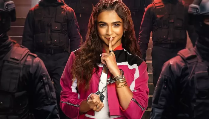 Amid Apoorva Mukhija Recalling Tough Phase After IGL Controversy, Here's Her Salary From The Show
