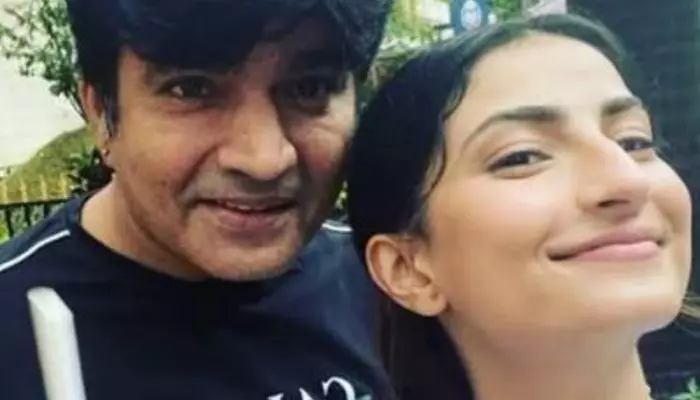 'Palak Tiwari Doesn't Consider Me Her Father..' Raja Chaudhary Blocked Daughter On Instagram