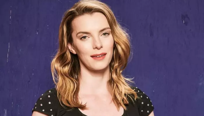 Meet Betty Gilpin's Husband Como Pfeil, Former Actor And Director, Who Met Her On A Movie Set
